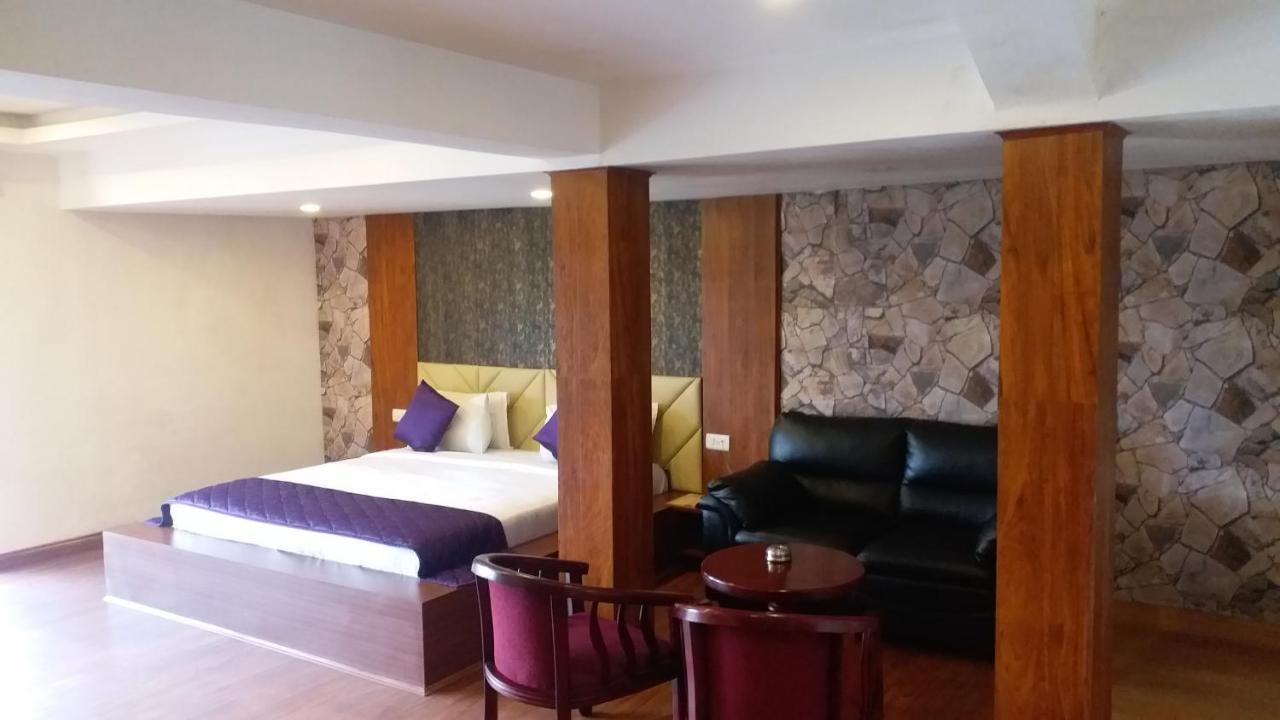 Valley View Resort Ooty Bilik gambar